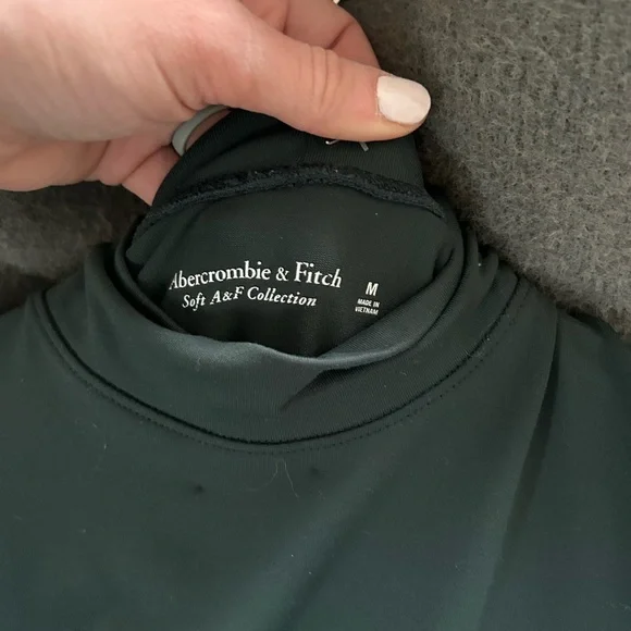 Abercrombie & Fitch Forest Green Kids Bodysuit - Picture 3 of 3